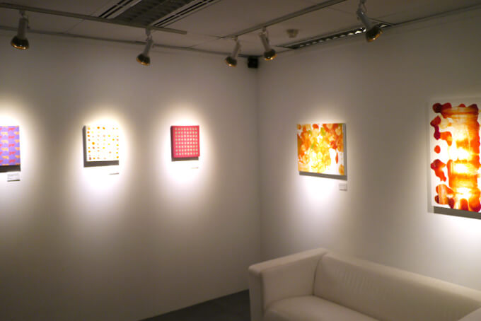 個展「COLOUR ME WELL」One East Asia Gallery/シンガポールの展示風景