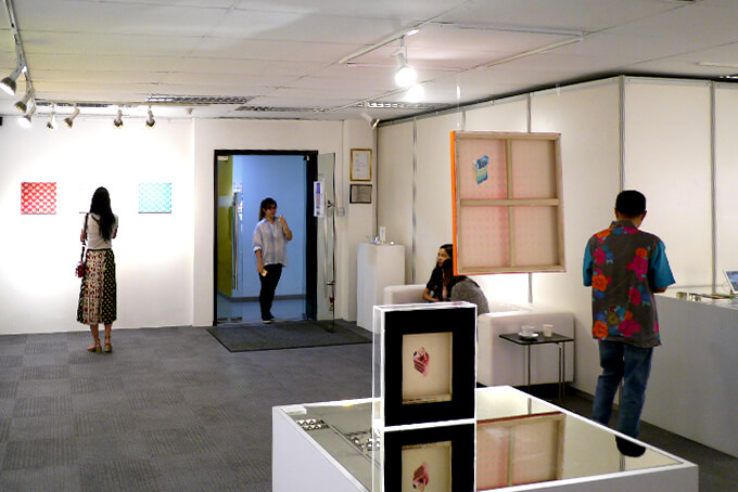 個展「COLOUR ME WELL」One East Asia Gallery/シンガポールの展示風景