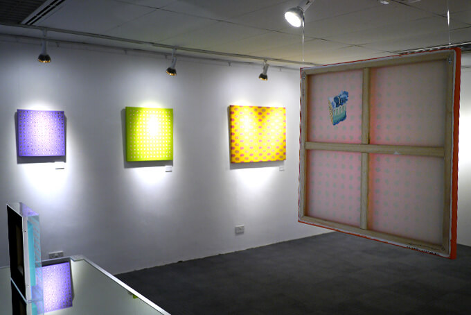 個展「COLOUR ME WELL」One East Asia Gallery/シンガポールの展示風景