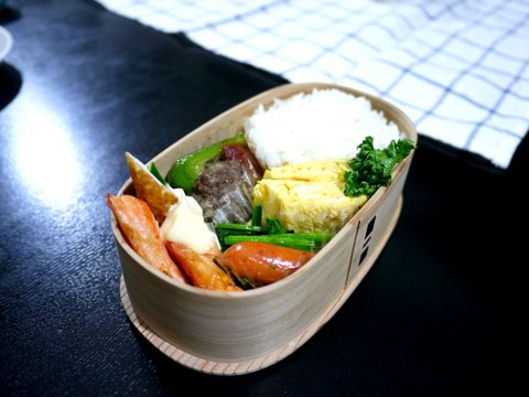 Photographing elements for the BENTO/Lunch Box Series