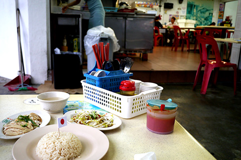 Double Flag日本とシンガポールの歴史的関係性をテーマとした作品の写真素材撮影