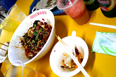 Double Flag日本とシンガポールの歴史的関係性をテーマとした作品の写真素材撮影