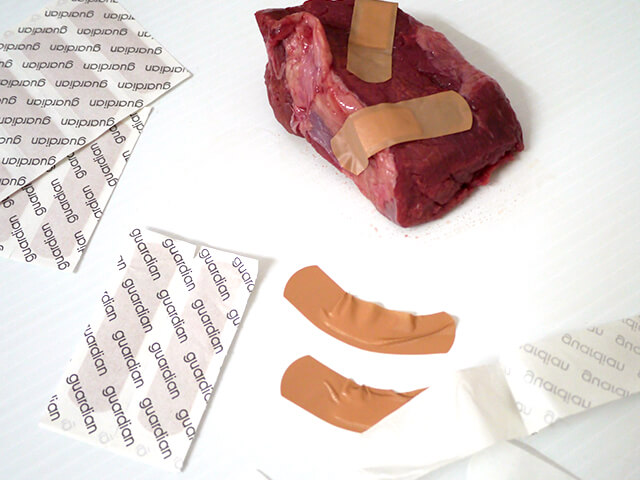 いたいのいたいのとんでいけの写真素材撮影