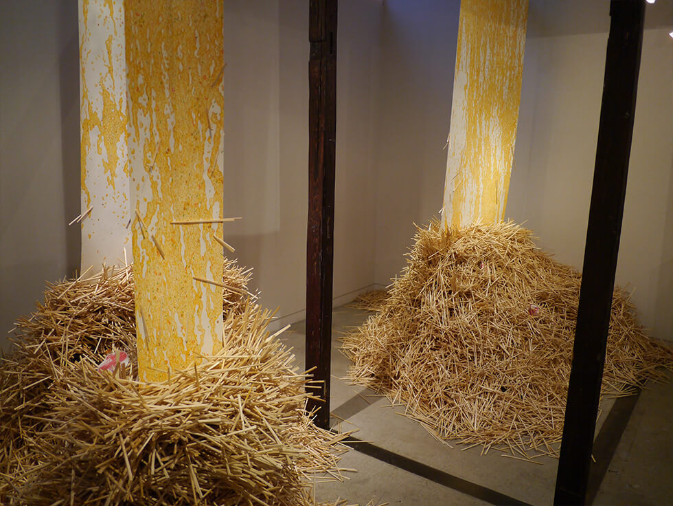 新宅睦仁個展「カップヌードルの滝」@HAGISOの展示風景