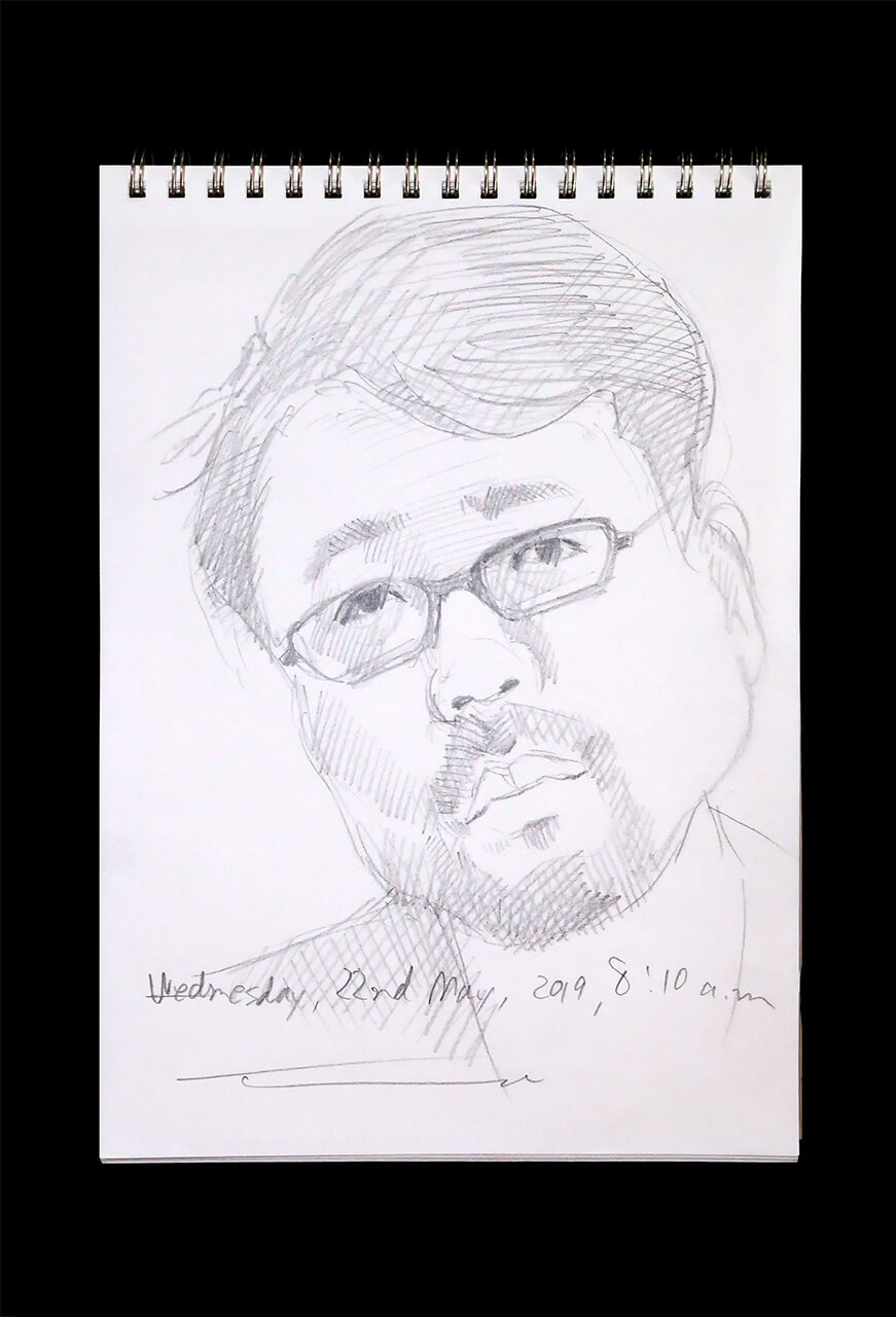 現代美術家の新宅睦仁(シンタクトモニ)の2019年5月22日の自画像/鉛筆ドローイング